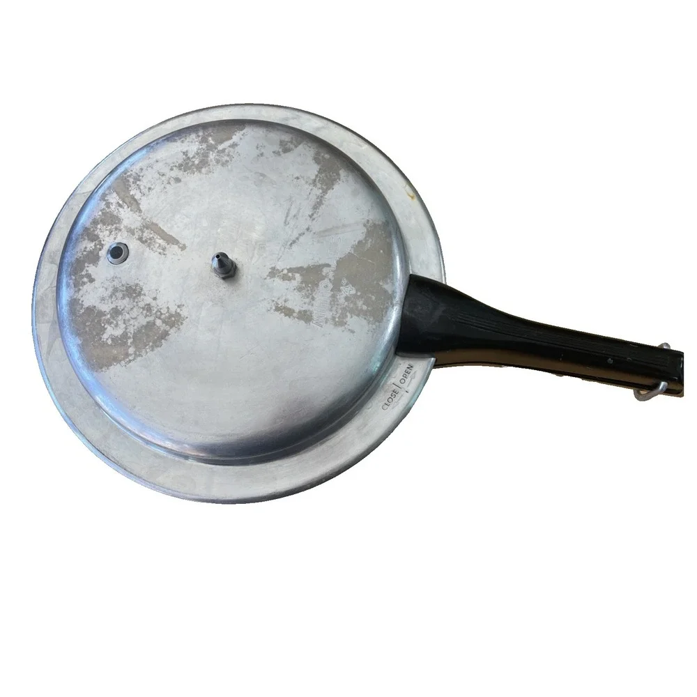 Vintage Mirro Matic Aluminum Pressure Cooker 394M 4 Quart